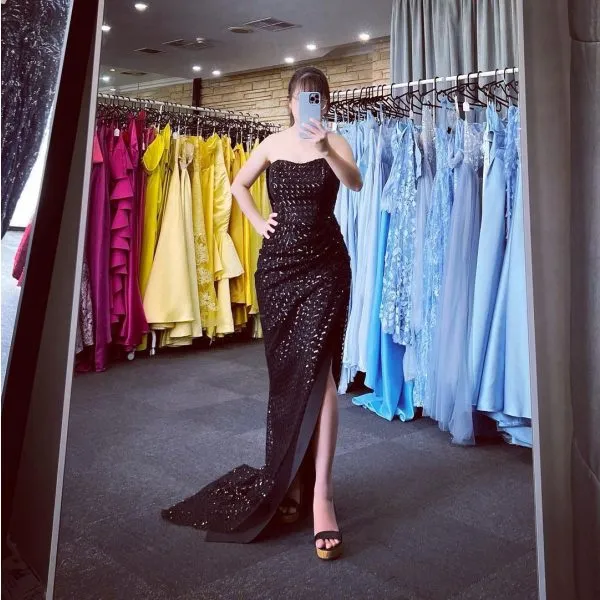 529 - QYN Azariah Black Dress