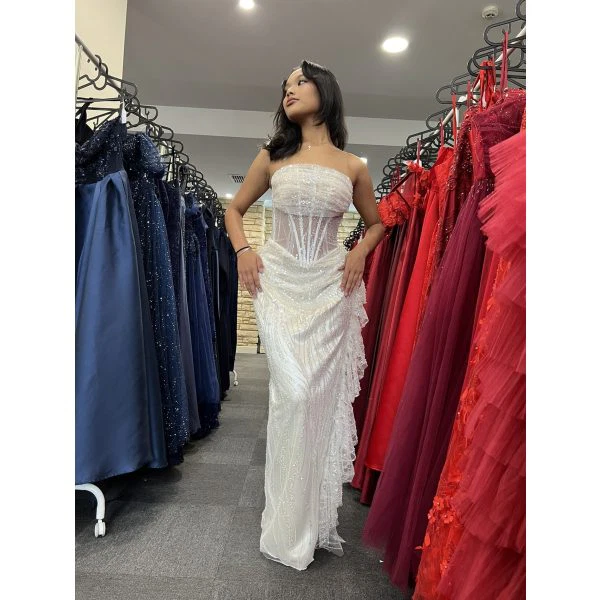 891 - QYN Baylee Ivory Dress