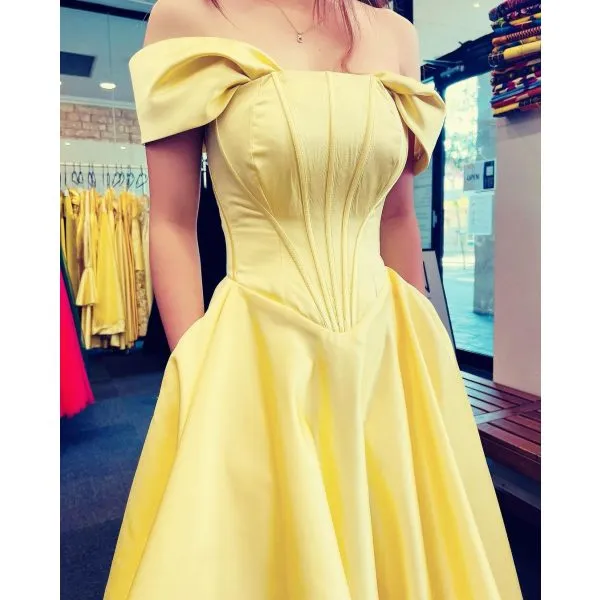 915 - QYN Brooklyn Yellow Gown