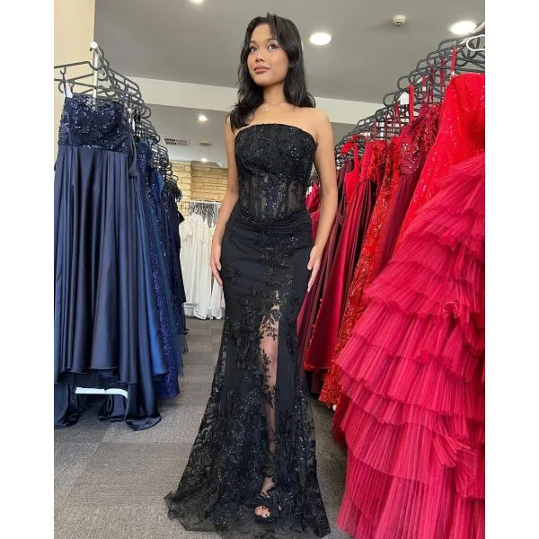 Q458 - QYN Arlette Black Dress