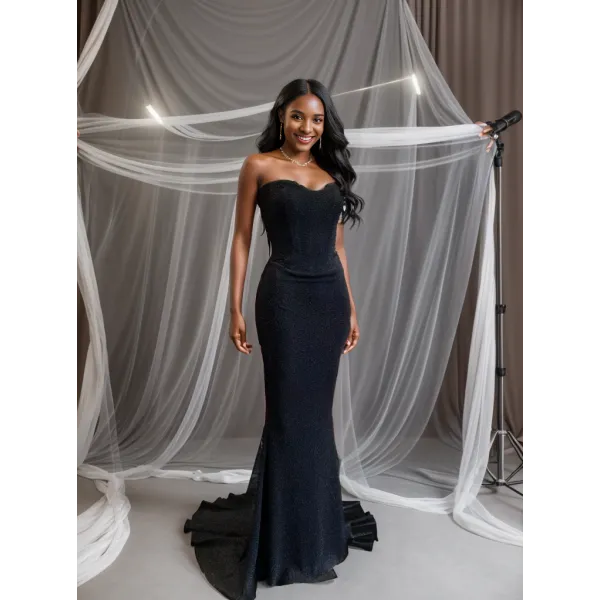 Q516 - QYN Ariel Black Dress