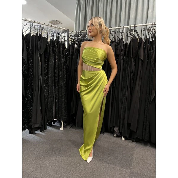 Q617 - QYN Nylah Green Dress