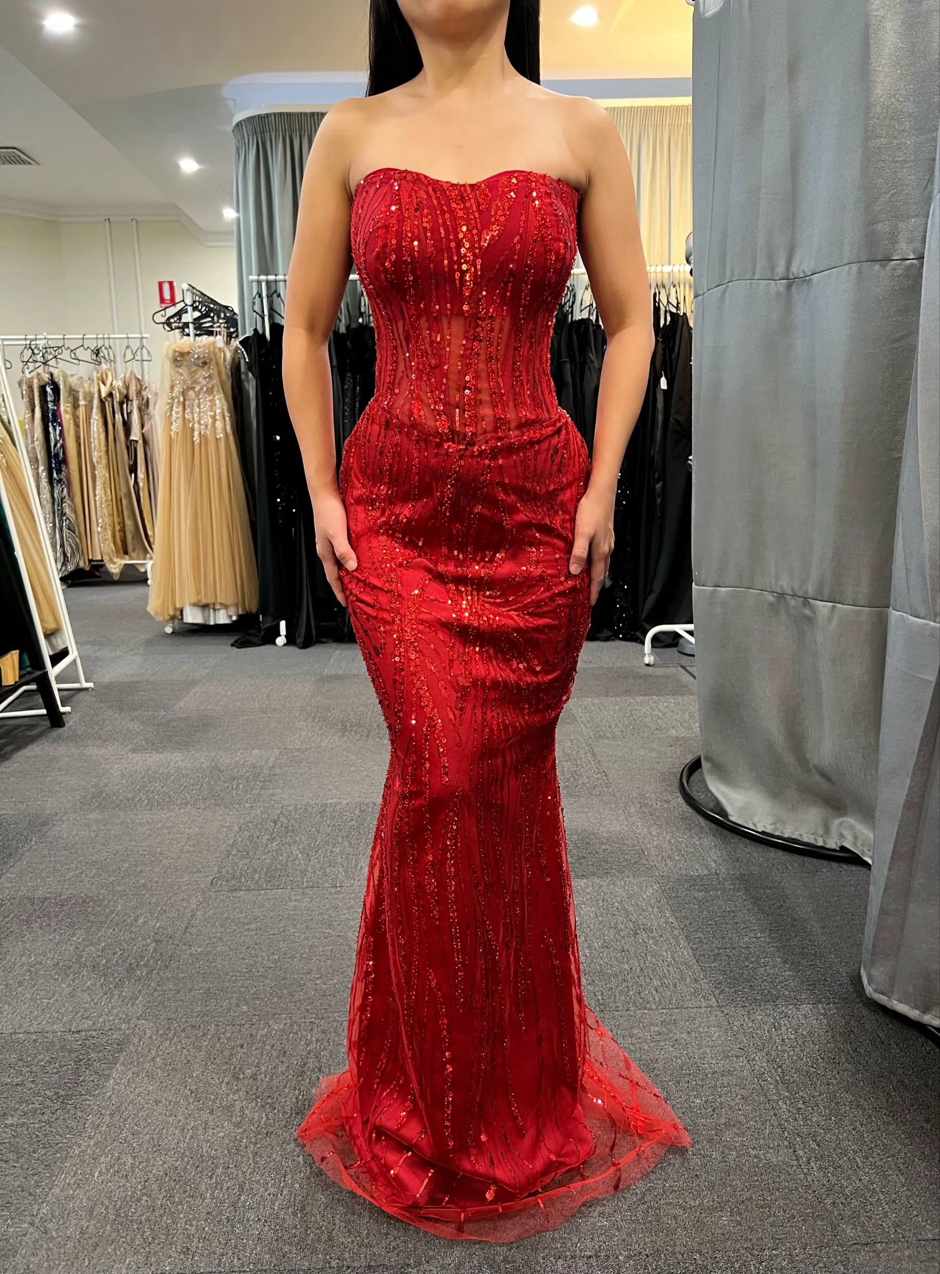 Q770 – QYN Briella Red Gown Q770 – QYN Briella Red Gown
