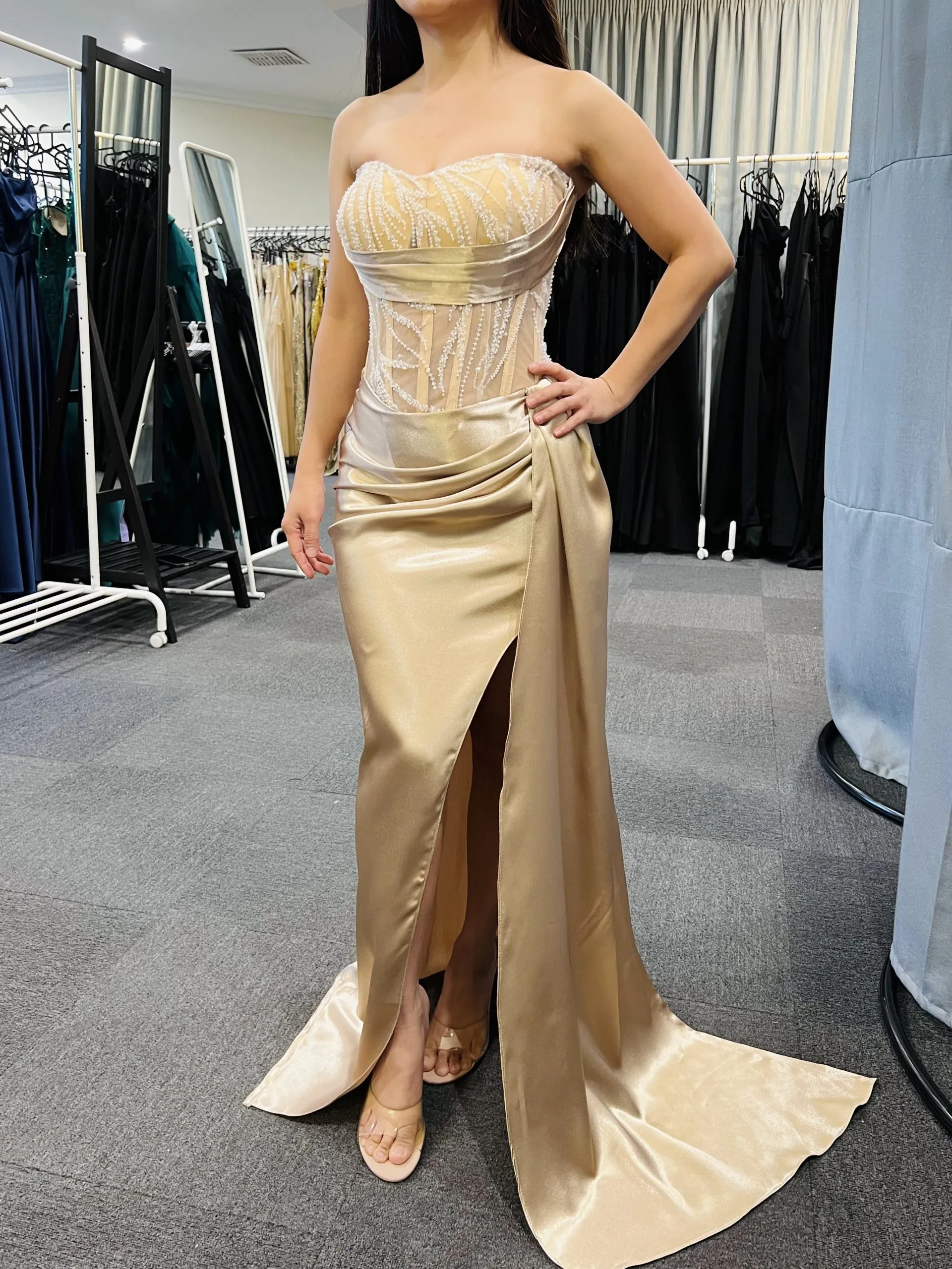 Q794 – QYN Nola Champaigne Gown Q794 – QYN Nola Champaigne Gown