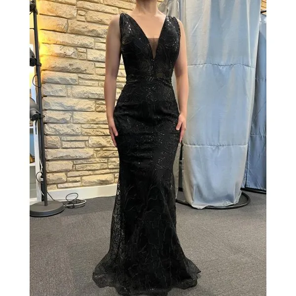 Q797 - QYN Chana Black Dress