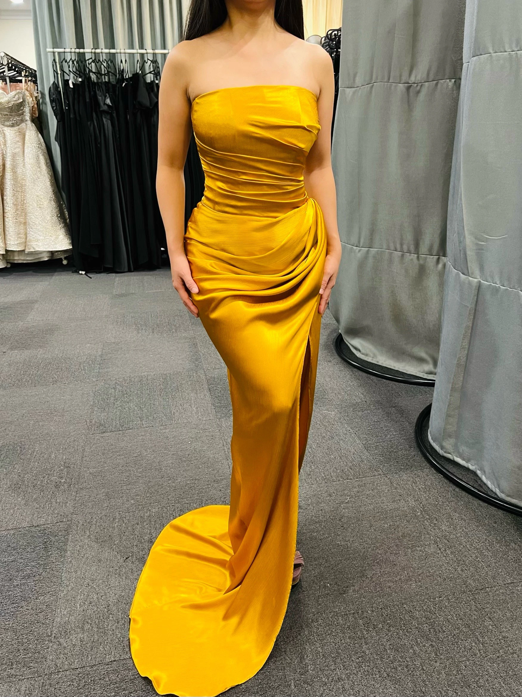 Q884 – QYN Belle Gold Dress Q884 – QYN Belle Gold Dress