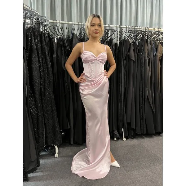 Q940 - QYN Lilyana Pink Gown