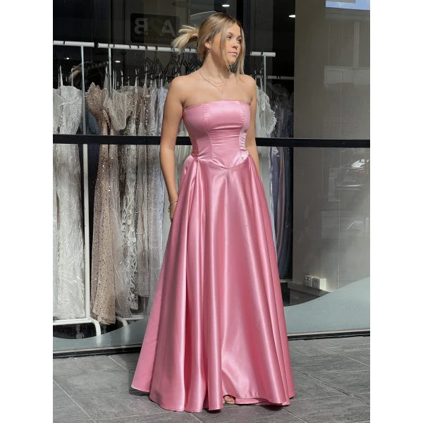 Y502 - QYN Sabrina Karter Pink Gown