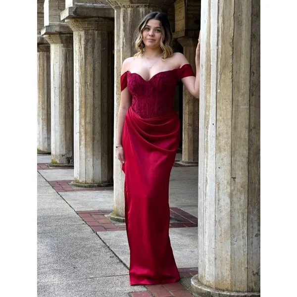 Y536 - QYN Saanvi Lucy Red Gown