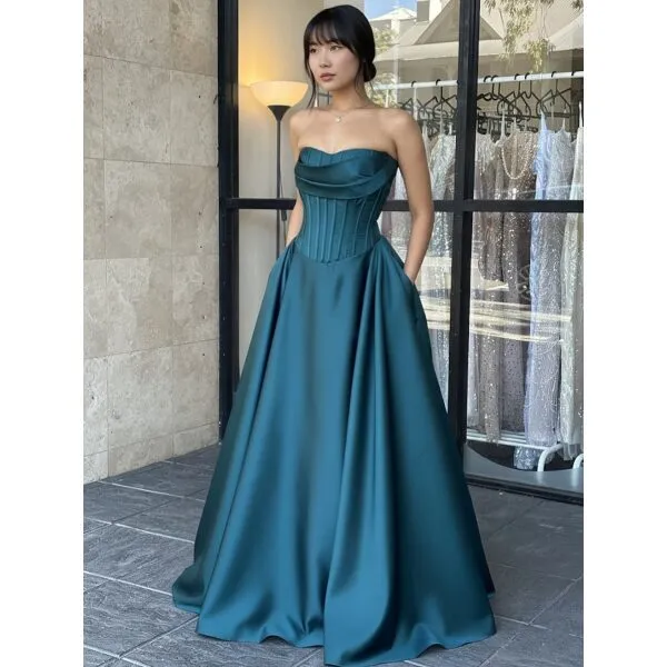 Y664 – QYN Nicolette Blaire Blue Gown