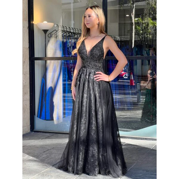 Y680 - QYN Carissa Nalani Black Gown